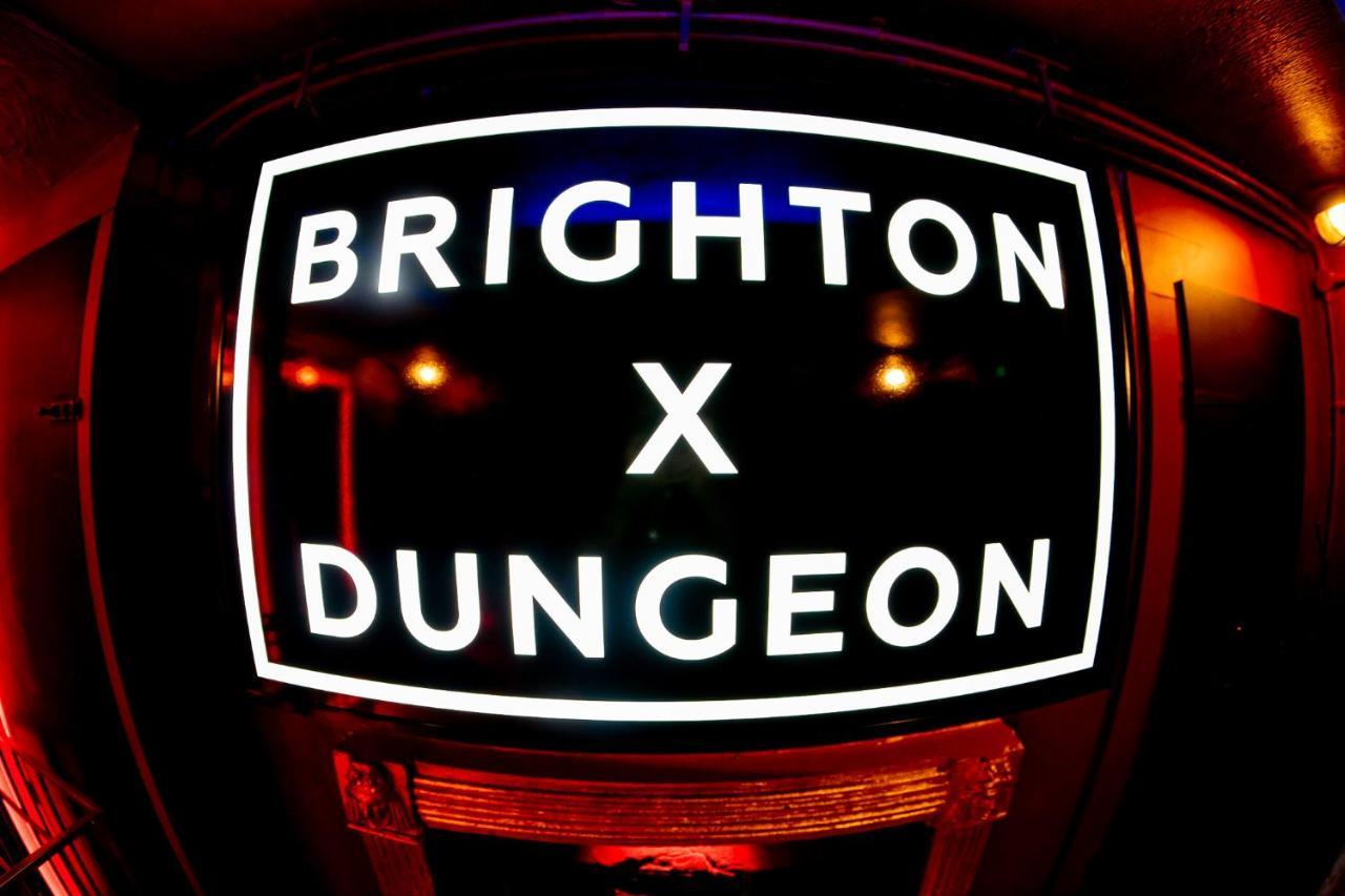 Brighton Erotic Boudoirアパートメント エクステリア 写真